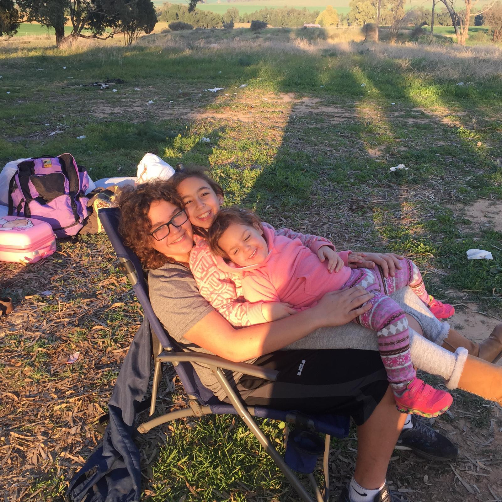 להכיר את יעלי — 3